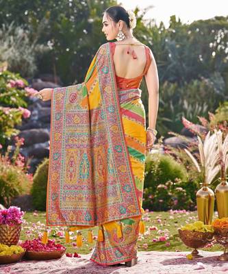 Women mustard yellow & green banarasi jacquard woven silk blend festive saree 2