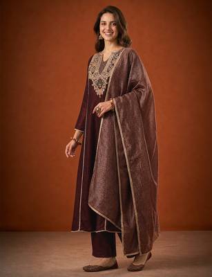 Embroidery Viscose Silk Fabric A-line Kurta Pant and Dupatta Set 3