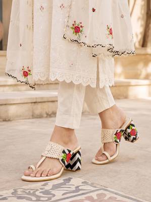 cream floral embroidered block heels 3