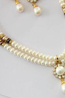 Real Pearls Double String Pearls Set 