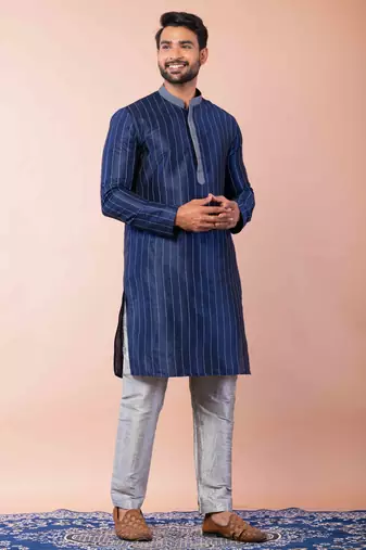 navy blue dupion kurta pyjama set for men with solid design