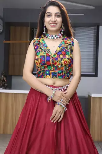 MAROON  RAYON COTTON EMBROIDERY  SEMI STICHED NAVRATRI CHANIYA CHOLI