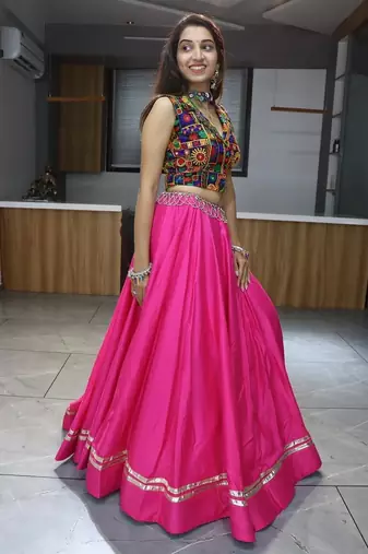 RED RAYON COTTON EMBROIDERY NAVRATRI CHANIYA CHOLI- full stitched free size