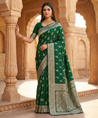 Green soft silk blend saree with zari weaving meenakari design 1