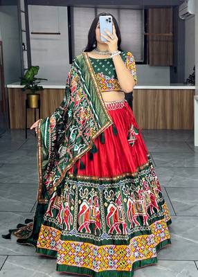 RED DHOLA SILK EMBROIDERY NAVRATRI CHANIYA CHOLI- full stitched free size 3