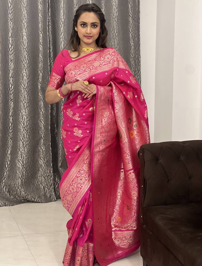 Pink soft silk blend saree with zari weaving meenakari design
