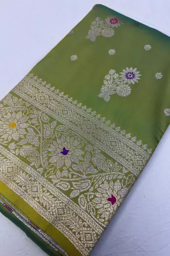 Green soft silk blend saree with zari weaving meenakari design