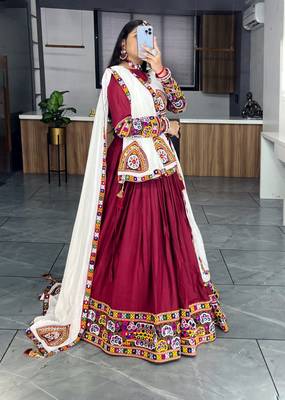 MAROON WHITE RAYON COTTON EMBROIDERY NAVRATRI TOP CHANIYA CHOLI- full stitched free size 3