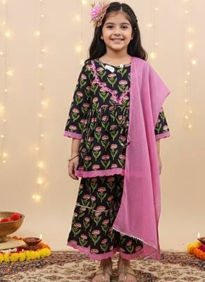 Black floral kurta sharara set 1