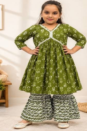 Green block anarkali set