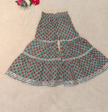 Red green floral anarkali set 4
