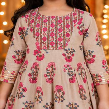 Floral anarkali suit set 4