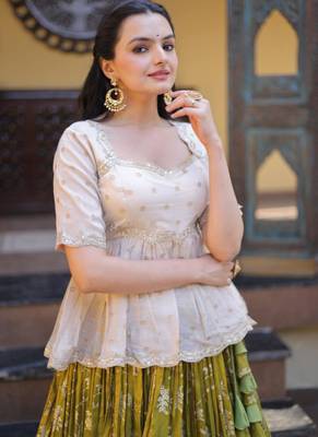 Parrot Green Viscose Embroidered Festive Sangeet Lehenga Choli Set 2