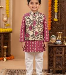 Printed kurta pajama set
