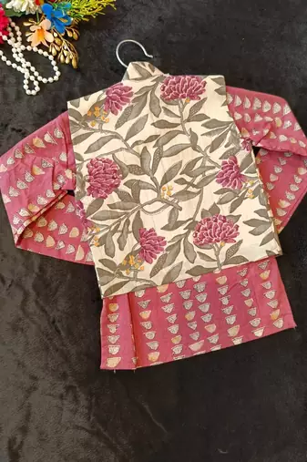 Printed kurta pajama set