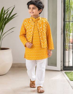 Yellow lurex kurta set 1