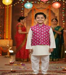 Wine jaal buta kurta set