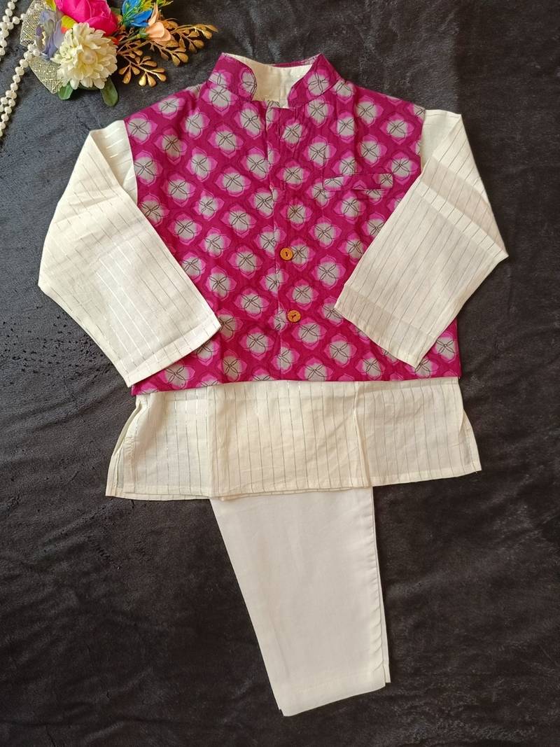 Wine jaal buta kurta set
