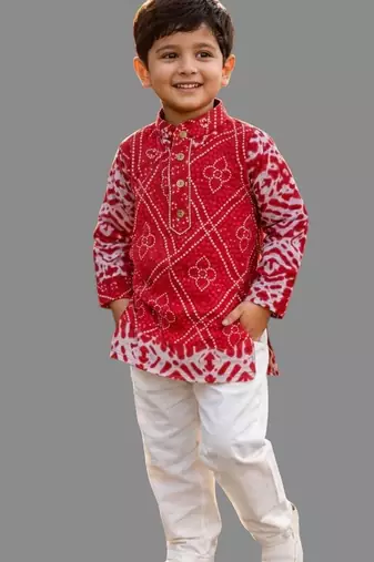 Red bandhej kurta set