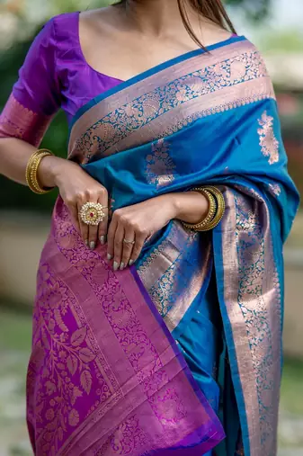 Floral Zari Banarasi Saree