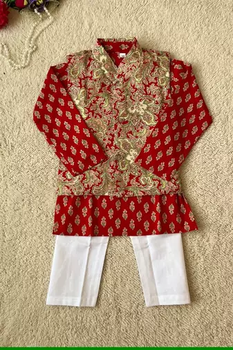 Red jaal buta kurta set