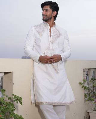 Ivory floral embroidered pure cotton kurta for men 1