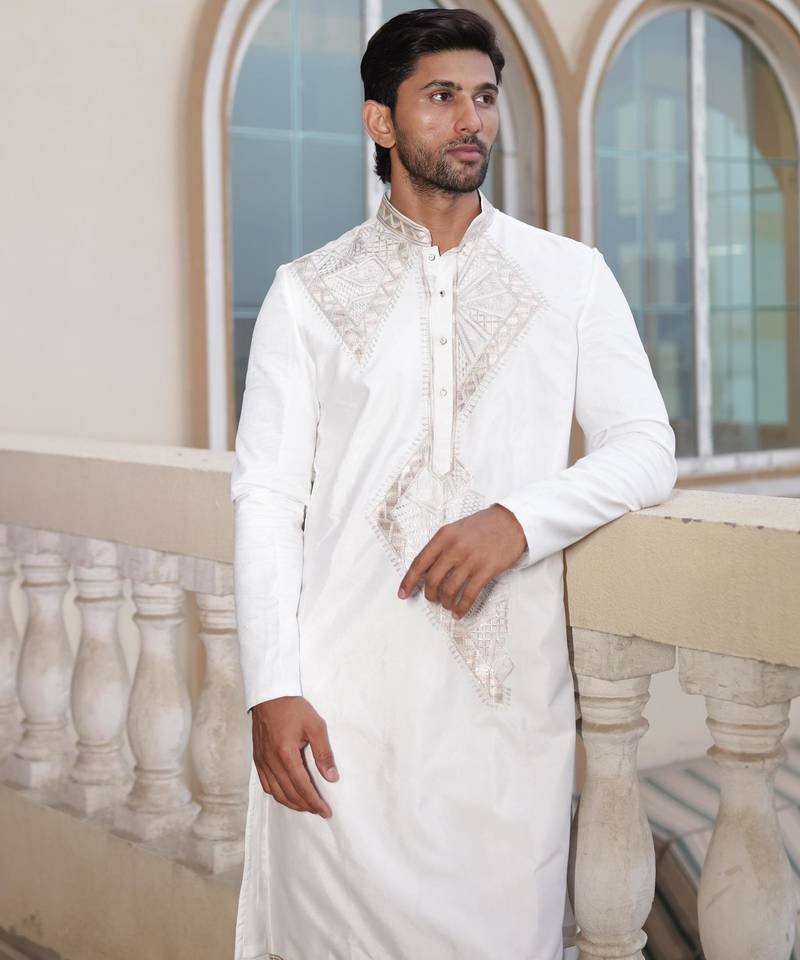 Ivory floral embroidered pure cotton kurta for men