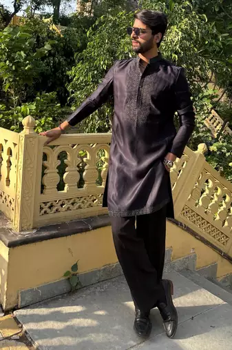 Navy blue floral embroidered & sequin embellished cotton kurta for men