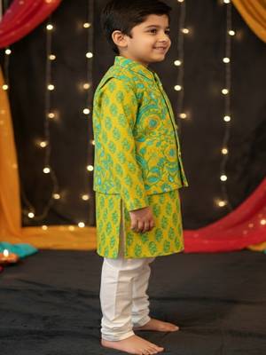 Green kurta pyjama set 2