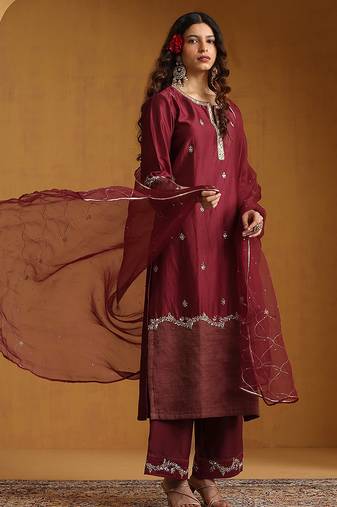 Maroon embroidered chanderi long kurti set