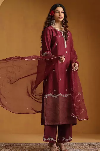 Maroon embroidered chanderi long kurti set