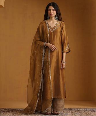 Golden embroidered chanderi long kurti set 1