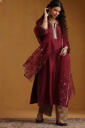 Maroon embroidered chanderi long kurti set
