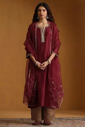Maroon embroidered chanderi long kurti set