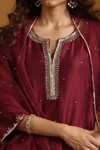 Maroon embroidered chanderi long kurti set
