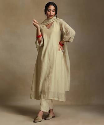 Off white embroidered chanderi long kurti set 3