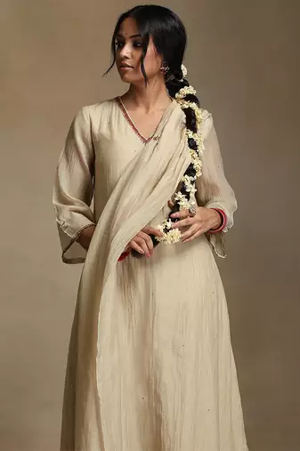 Off white embroidered chanderi long kurti set