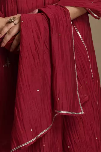 Crimson red embroidered chanderi long kurti set