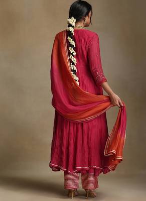 Pink embroidered chanderi anarkali set 2