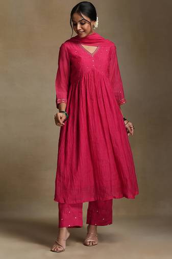 Rani pink embroidered chanderi long kurti set