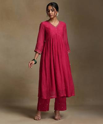 Rani pink embroidered chanderi long kurti set 3
