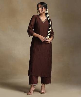 Chocolate brown embroidered chanderi long kurti set 3