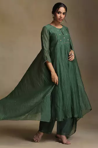 Bottle green embroidered chanderi long kurti set
