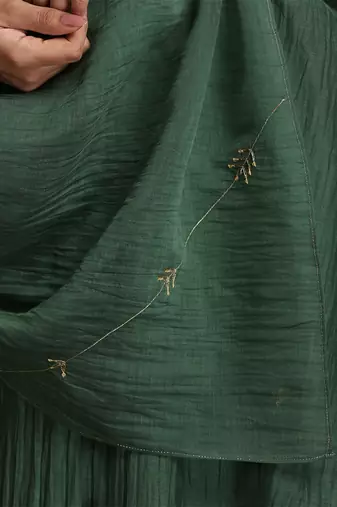 Bottle green embroidered chanderi long kurti set