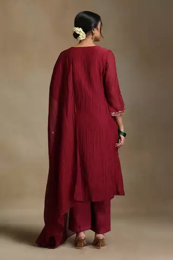 Maroon embroidered chanderi long kurti set