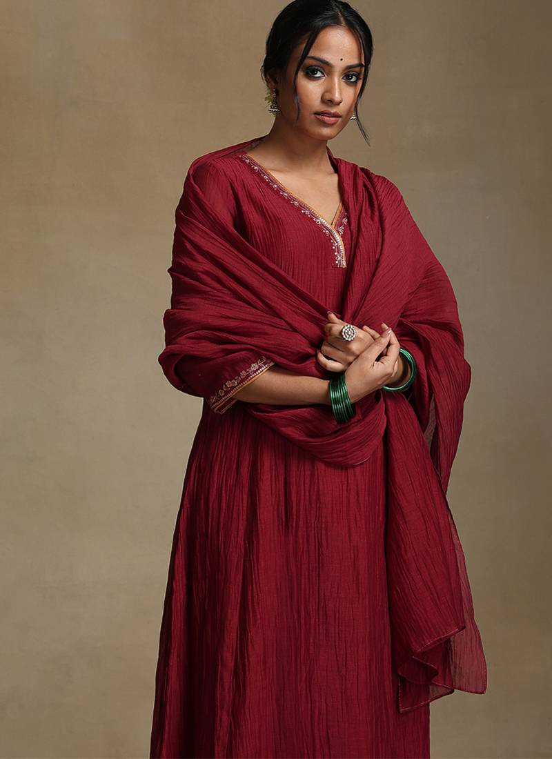 Maroon embroidered chanderi long kurti set