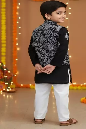 Black khadi kurta pyjama set