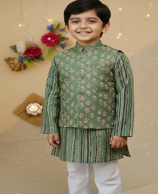 Henna green kurta set 1