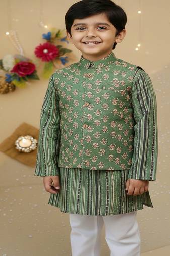 Henna green kurta set