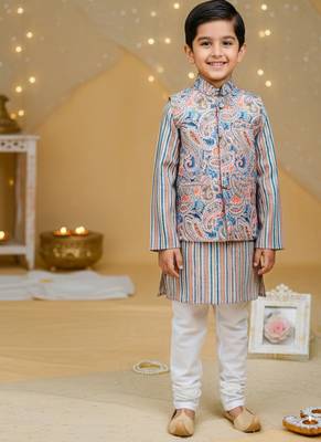 Pastel paisley ethnic set 1